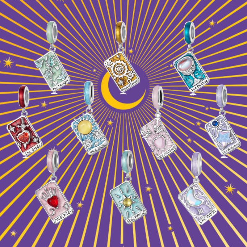 Tarot The Magician Pendant