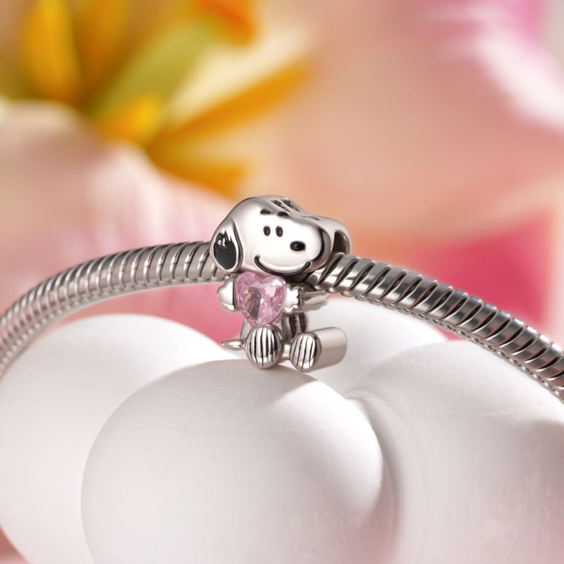 Peanuts Snoopy Sitting Charm