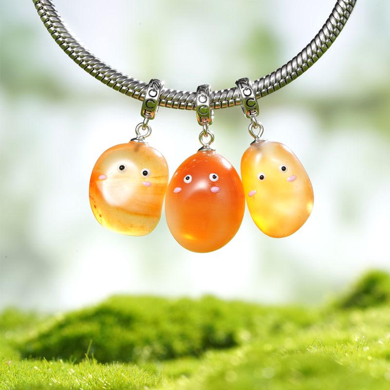 Natural Orange Color Rain Flower Stone Pendant
