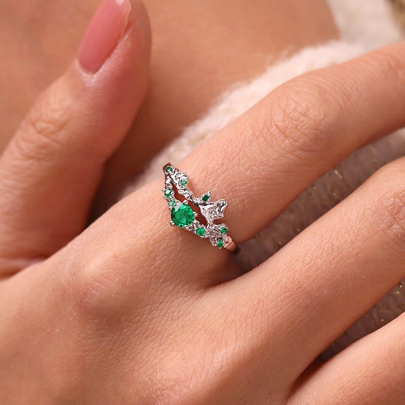 Elegant Moss Green Diamond Ring