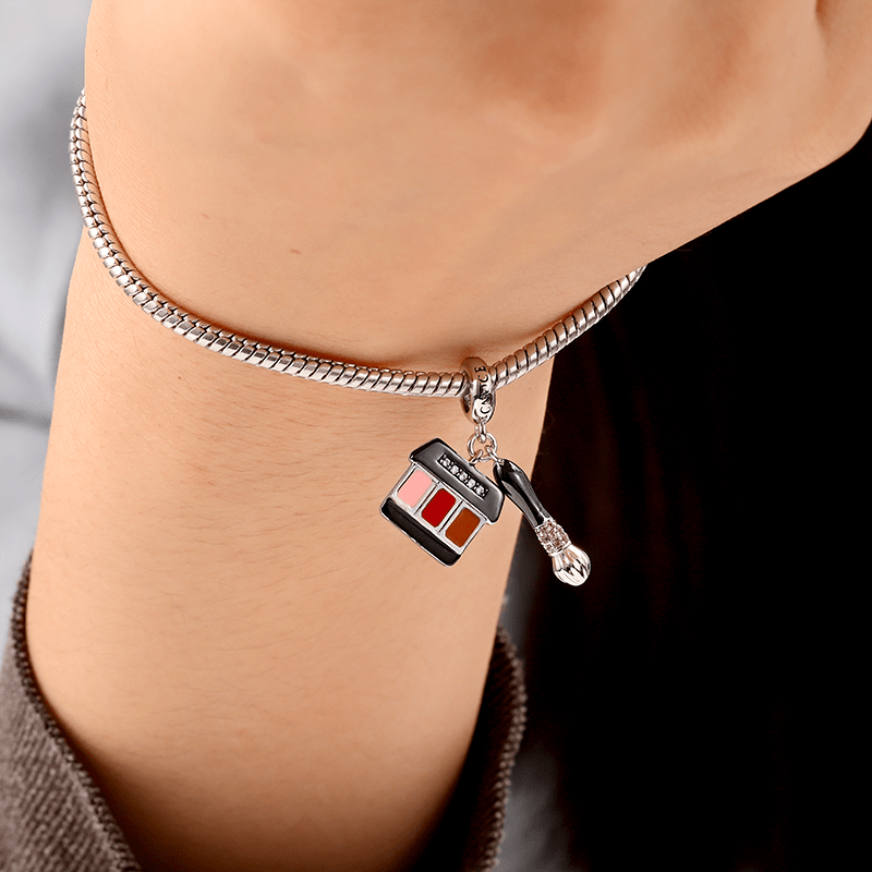 Makeup Tools Pendant