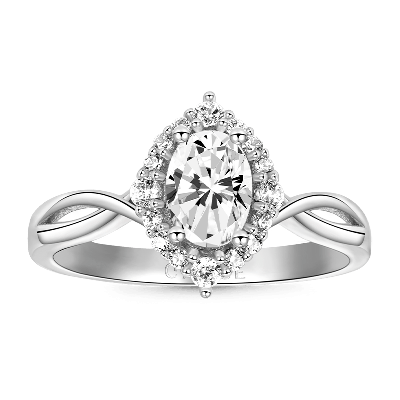 Oval Engagement Ring