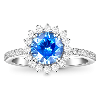 Round Cut Promise Ring