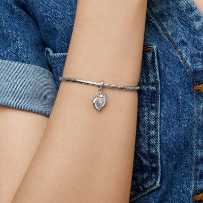 Engravable Baby Feet Pendant