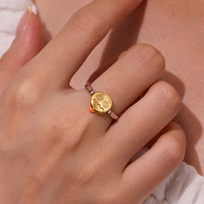 emoji Zanny Face Reversible to Dizzy Face Ring