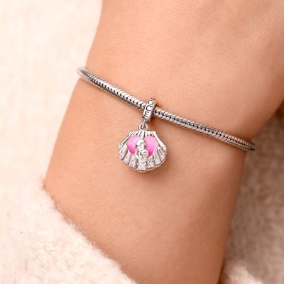 Rotatable Shell Photo Charm