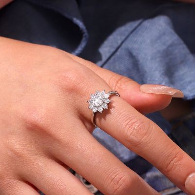 1ct D Color VVS Moissanite Snowflake Ring